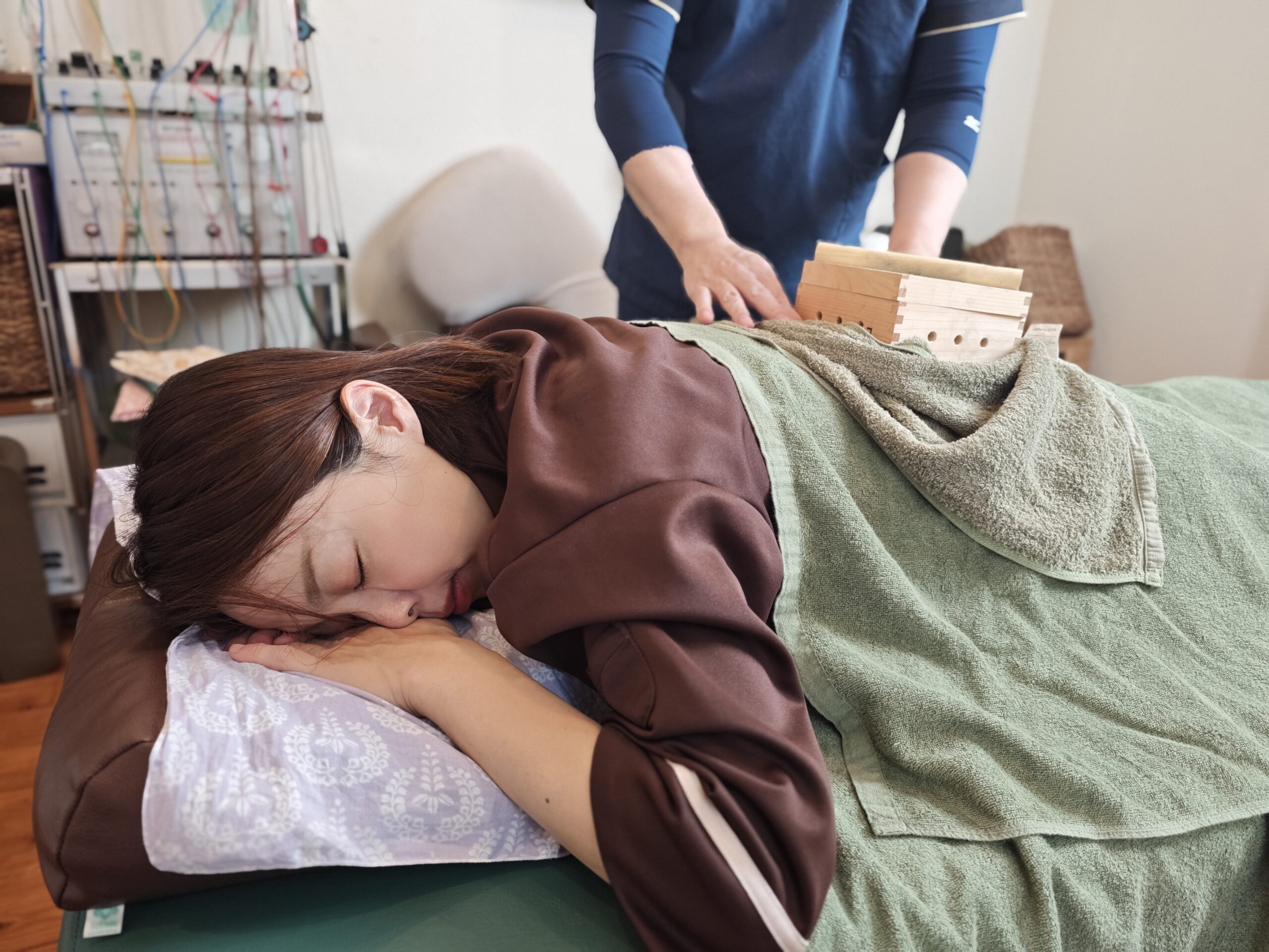 大西鍼灸整体院で使用する鍼や施術道具